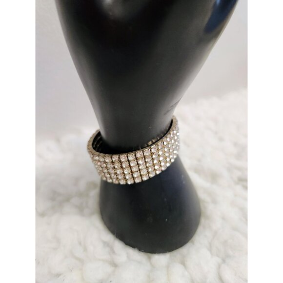 Vintage Stretch Rhinestone Five Row Stretch Bracelet Glitter Bracelet Small Size - Picture 8 of 10